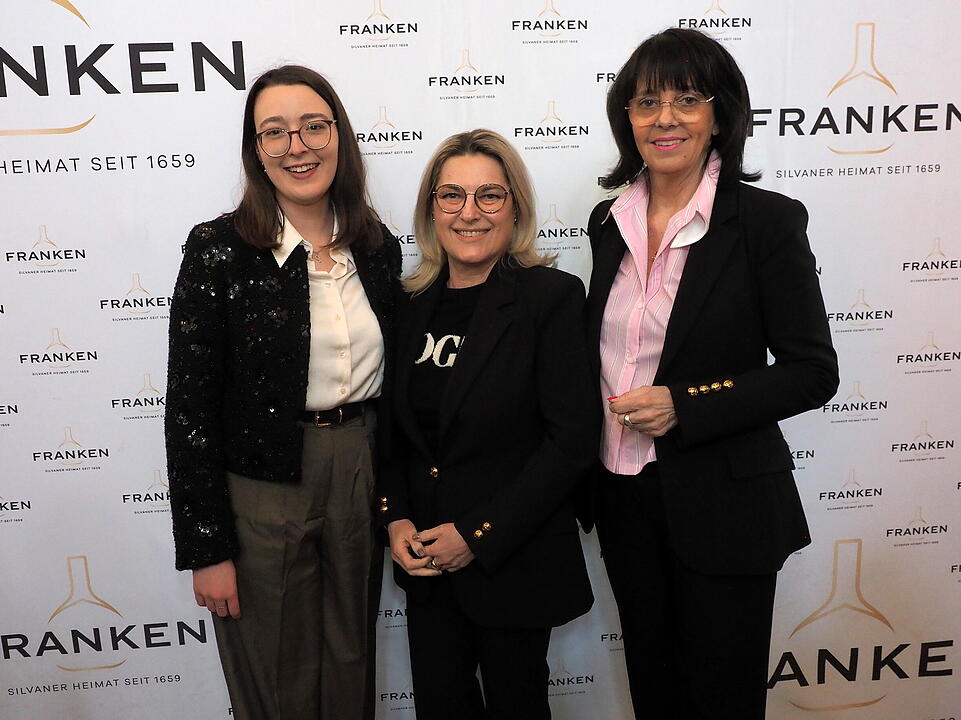 Die 68. Fr&auml;nkische Weink&ouml;nigin wurde gekr&ouml;nt.