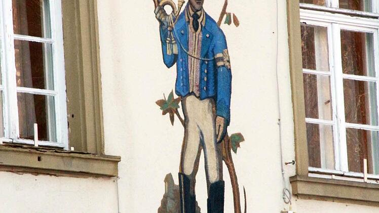 Das Postwesen in Egloffstein feiert heuer 150-jähriges Bestehen. Doch die Zukunft des Gasthofes "Zur Post", der den Postillon als Wahrzeichgen trägt, ist ungewiss.Foto: Josef Hofbauer