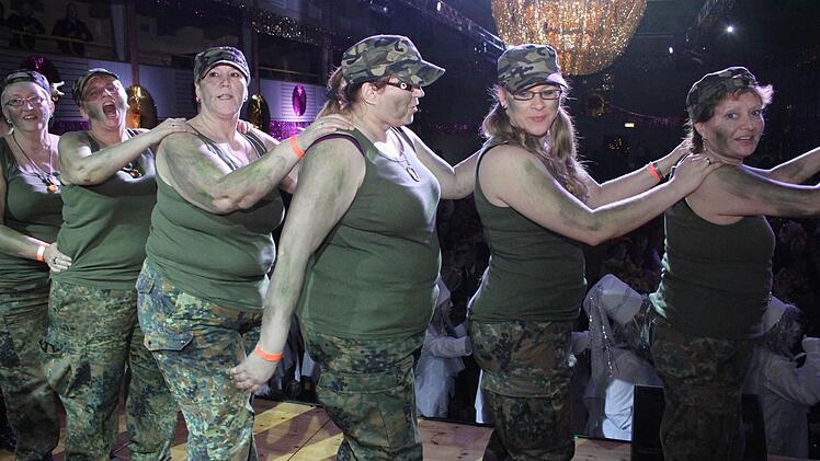 Weiberfasching in Stadtsteinach. Foto: Sonja Adam