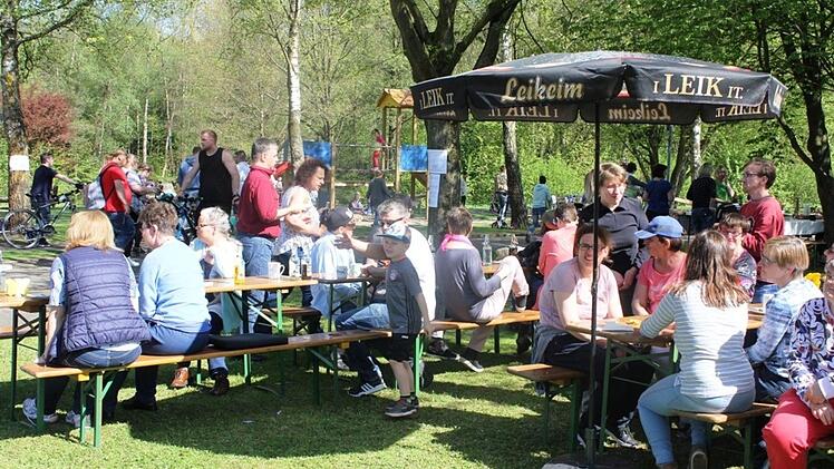 Schöne Atmosphäre beim Frühlingsfest