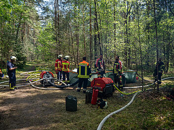 Waldbrand im Tennenloher Forst Erlangen: Kripo ermittelt wegen Brandstiftung
