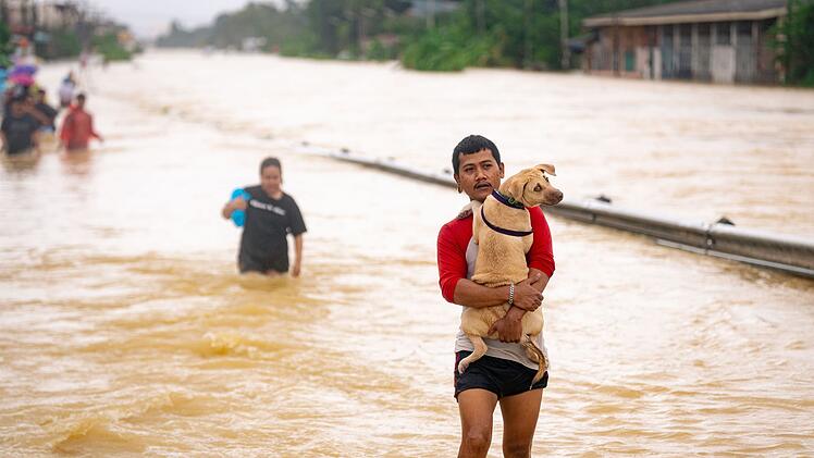 Überschwemmungen in Südthailand
