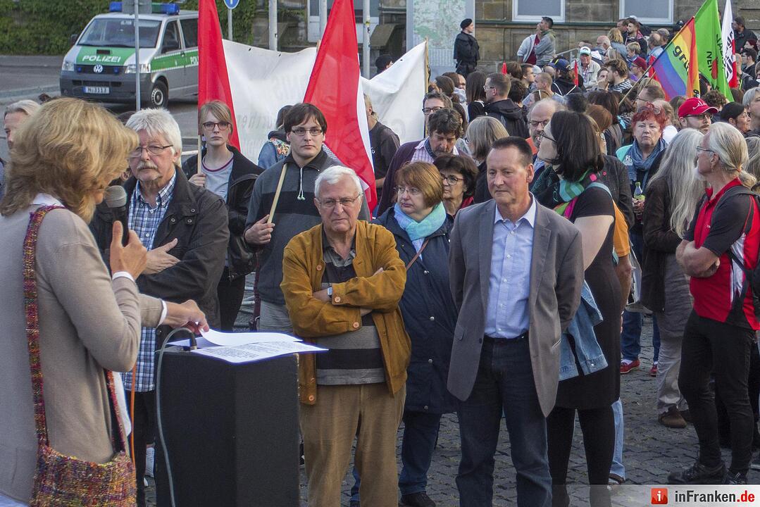 Drei Kundegebungen am Donnerstag in Fuerth - Polizei zieht positive Bilanz