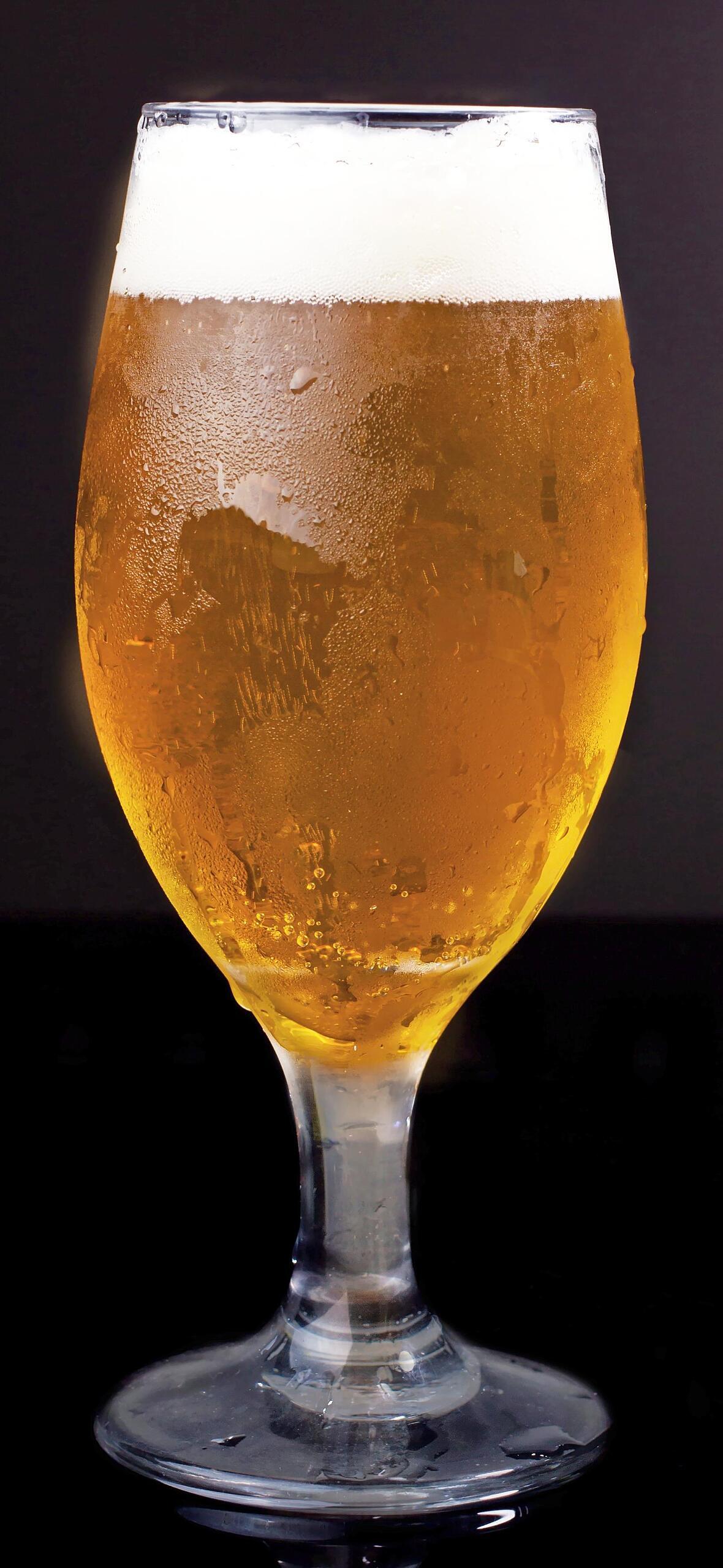 Bier im Test bei ÖkoTest 50 Marken im Vergleich Zwei fallen durch, ein Pils ist stark verkeimt