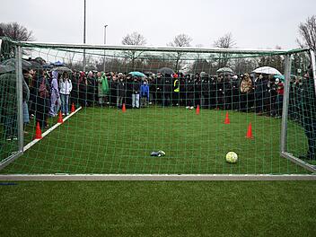 Gewaltsamer Tod von Yosef - Trauerfeier