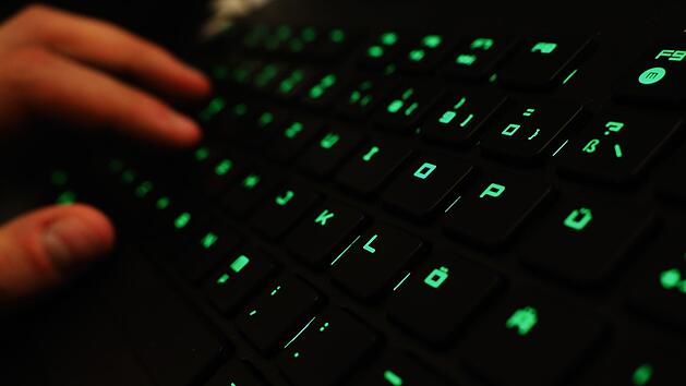 Europol: Kriminelle Banden immer gefährlicher durch KI und Interne