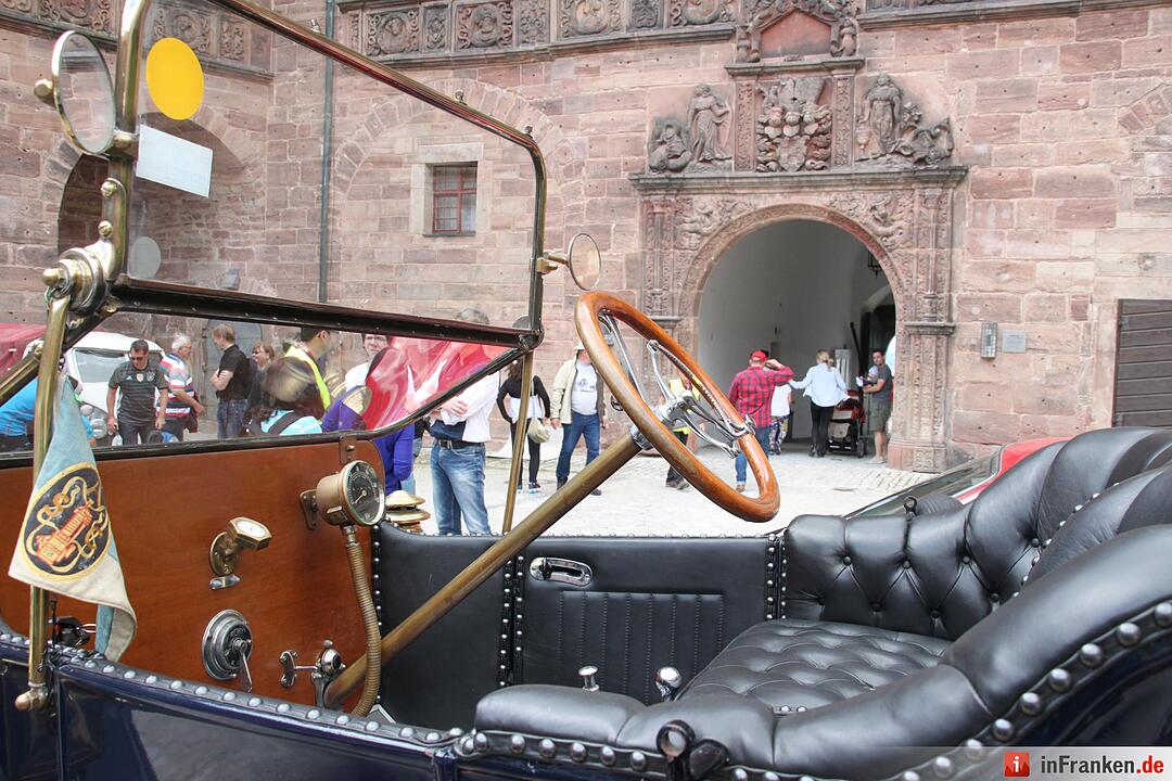 Oldtimertreffen auf der Kulmbacher Plassenburg
