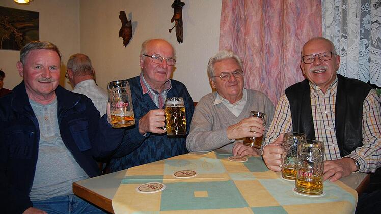 Zeitzeugen erinnern sich an den Mauerfall vor 25 Jahren (von links): Werner Müller, Reinhardt Krauß, Gottfried Döbrich und Hermann Bischoff.  Foto: Oliver Schmidt