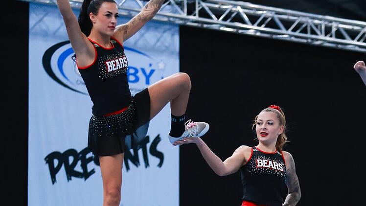 Erfolgreicher Cheerleading-Auftritt: Bamberger Lucky Bears mit Meistertitel und wichtiger Qualifikation