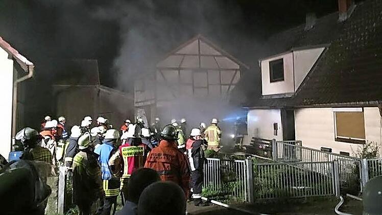 Bei dem Brand in Waizenbach im letzten September war auch die Warthmannsrother Wehr im Einsatz. Foto: Wolfgang Dünnebier