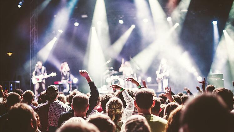 Bayerisches Ikarus Festival erntet Besucher-Shitstorm: "An Dreistigkeit nicht zu &uuml;berbieten"