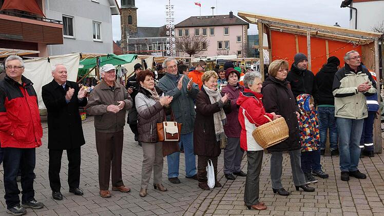 Das Publikum spendete dem Kinderchor reichlich Applaus. Foto: Klaus Gagel