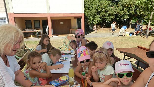 F&uuml;r die Kinder gab es ein umfangreiches Programm auf dem Sommerfest der Ludwigschorgaster SPD.Tobias Braunersreuther