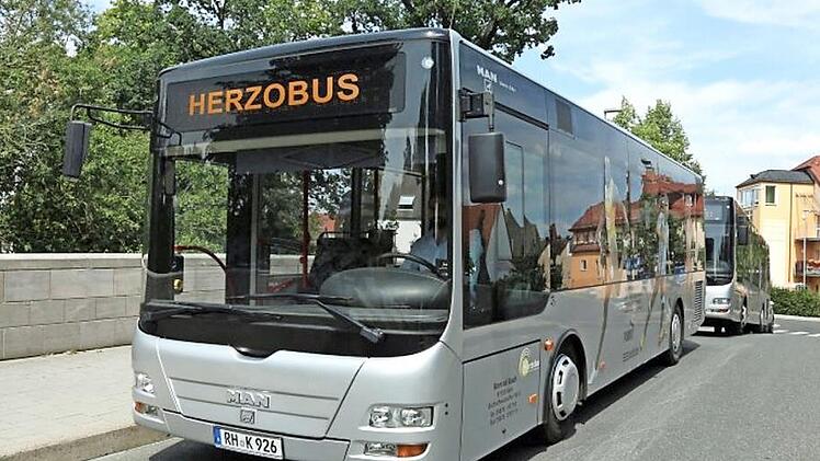 Die derzeitigen Herzobusse werden 2021 ersetzt, Elektro-Fahrzeuge werden es allerdings nicht sein.