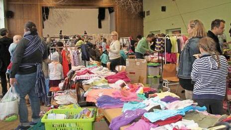 An den Tischen herrschte großer Andrang.