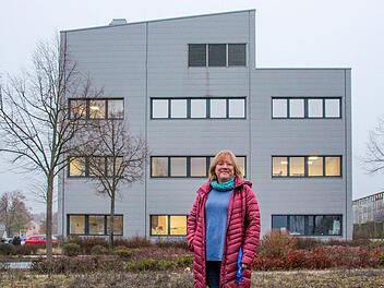 Laboklin ist für sein Gebäude zu groß geworden: Geschäftsführerin Elisabeth Müller investiert in den nächsten beiden Jahren in einen Erweiterungsbau. Benedikt Borst