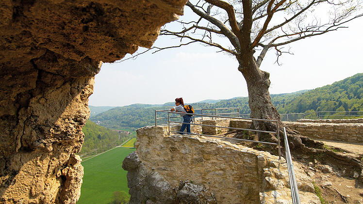 Von der Burgruine Neideck hast du einen wunderbaren Panoramablick.