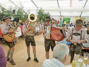 Die Stimmung bei der Trächer Zeltkerwa ist immer bestens. Foto: privat