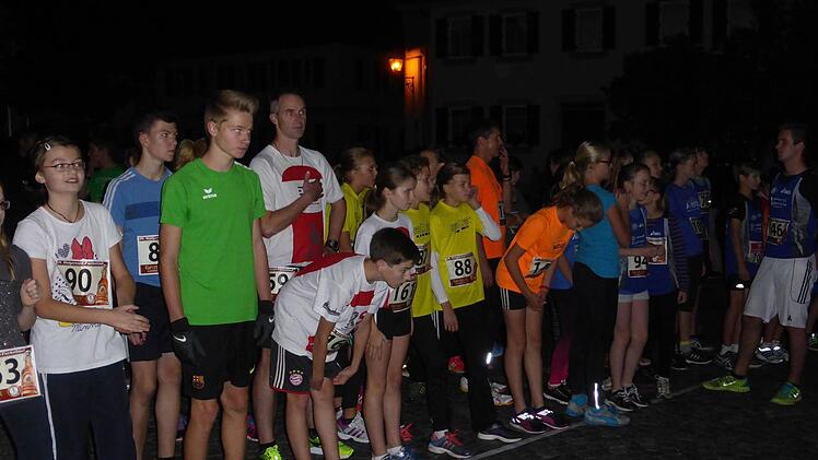 Der Burghaslacher Michael Arle (in grün) beim Start zum Jugendlauf, den er später gewann. Foto: privat