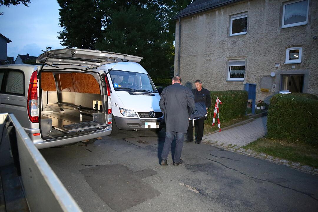 Gewaltverbrechen in Wunsiedel - Frau tot in Wohnung gefunden