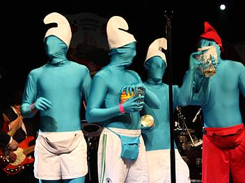 Die Maßkrug-Schlümpfe sorgten für einiges Aufsehen.