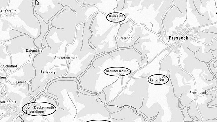 Das ehemalige Gemeindegebiet von Schwand umfasste 1725 Hektar und wurde 1974 nach Presseck und nach Stadtsteinach geteilt.