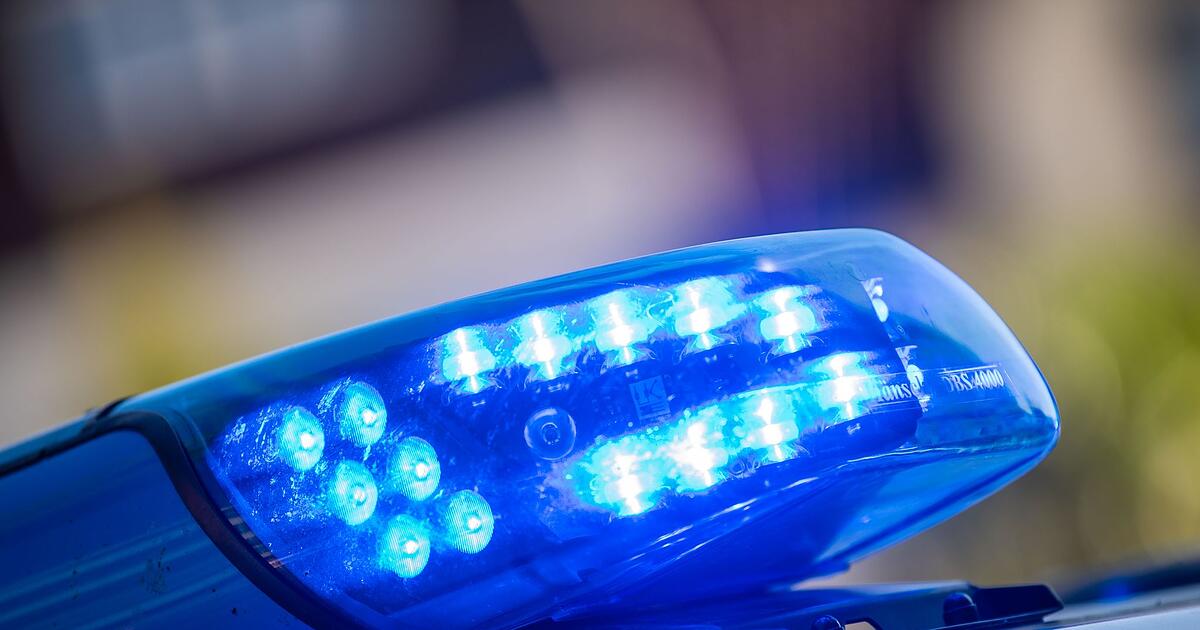 Bahn-und-Bus-sto-en-in-Hamburg-zusammen-viele-Verletzte