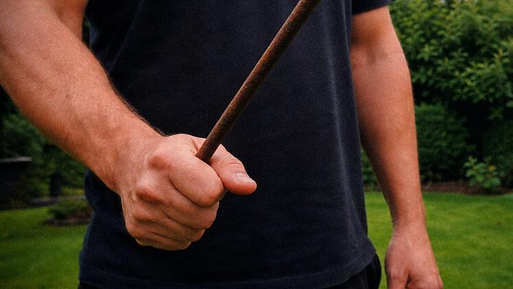 Schl&auml;gerei mit Verletzten im Kreis Coburg: Mann greift zu Eisenstange