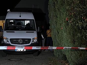 Familienstreit eskaliert: Mutter verstorben, Sohn lebensgefährlich verletzt