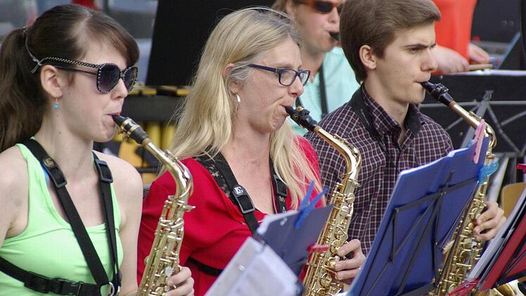Konzert auf dem Viehmarkt. Foto: Winfried Ehling