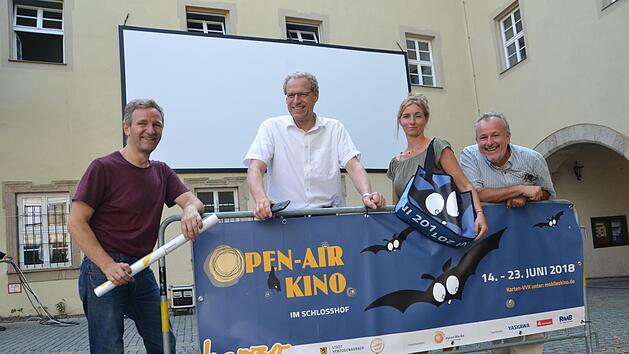Die Organisatoren freuen sich auf das Kino-Festival im Herzogenauracher Schlosshof Bernhard Panzer