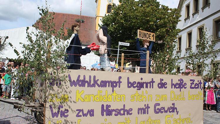 Ein Umzugswagen zum Wahlkampf