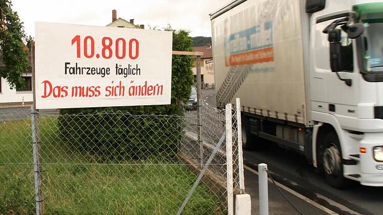 Auch heuer war die Ortsumgehung eines der dominanten Themen in Nüdlingen.Die künftige Umgehung hat gute Chancen, den Status des vordringlichen Bedarfs zu erhalten.  Foto: P. Ziegler