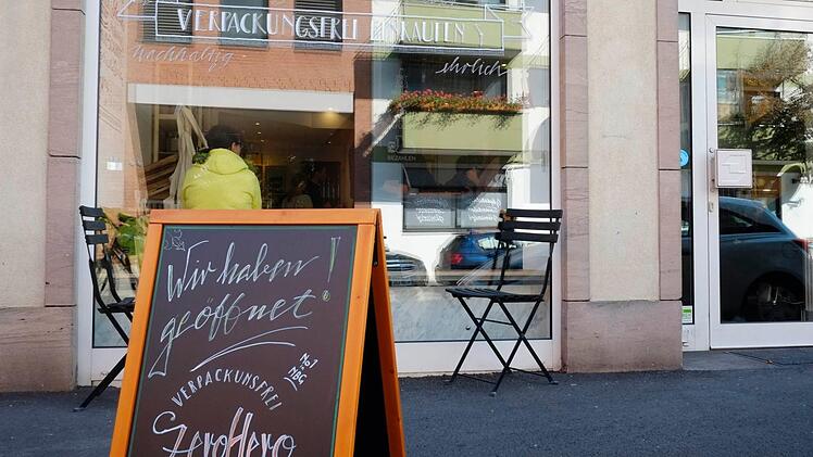 Mit "Zero Hero" hat am Donnerstag in Nürnberg der erste Unverpackt-Laden in der Stadt eröffnet.  Foto: Nikolas Pelke