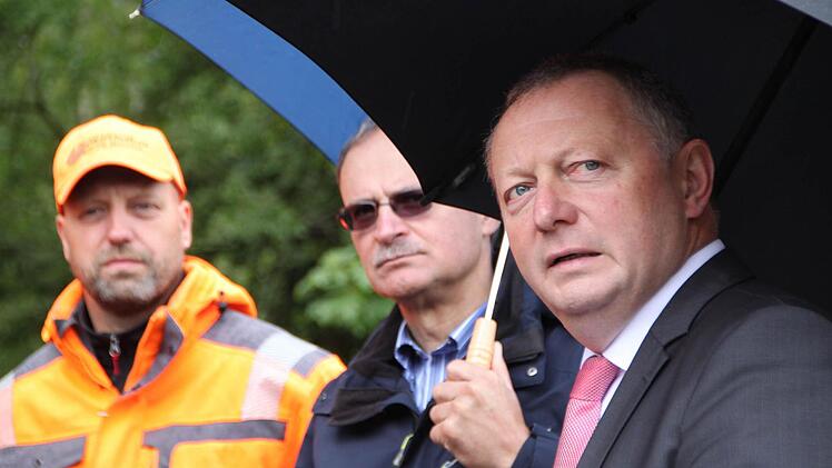 Straßensanierung zwischen Detter und Modlos. Bauzeit: Mai bis Dezember 2015. Foto: Ulrike Müller