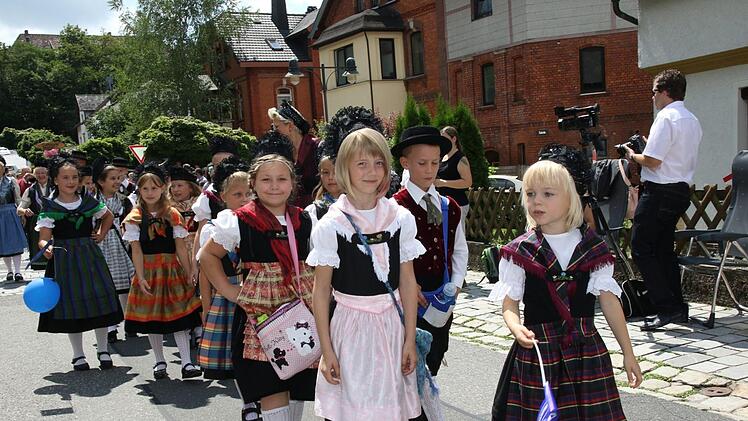 Trachtengruppe aus Neustadt bei Coburg Foto: Michael Stelzner