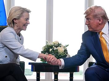 US-Pr&auml;sident Trump trifft von der Leyen in Schottland