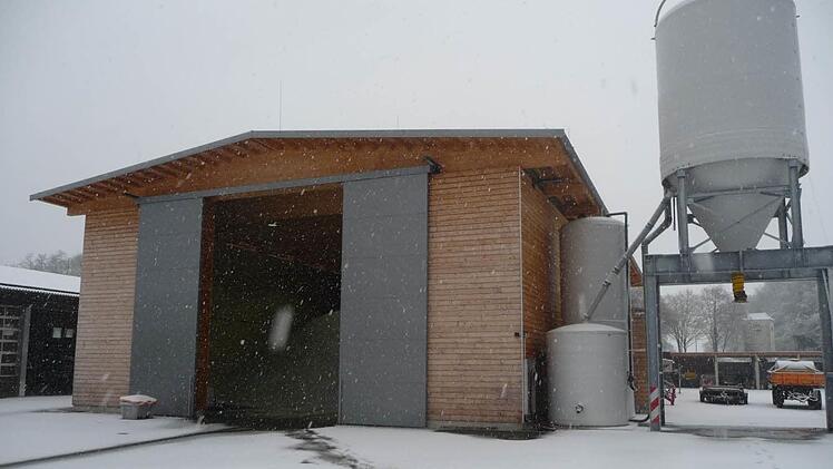 Hier lagern die Salzvorräte des Landkreises - im Kreisbauhof in Memmelsdorf.Foto: Landkreis