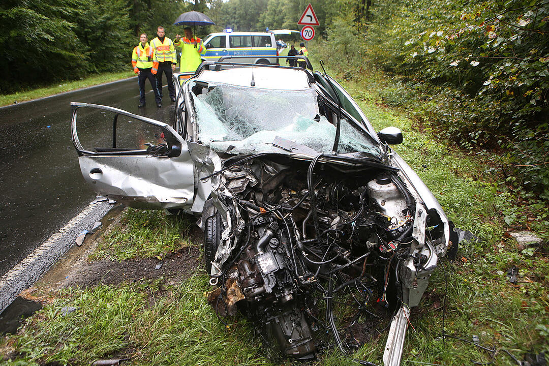 Tödlicher Auto-Zusammenstoß in Oberhaid im Landkreis Bamberg
