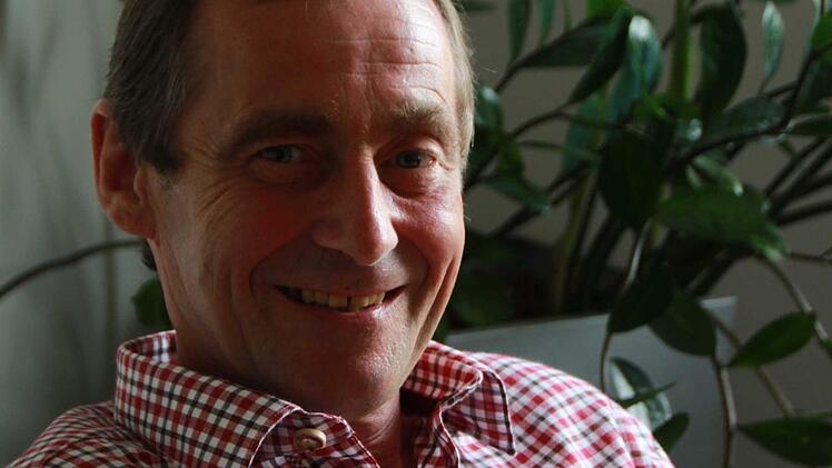 Bernhard Oßner lebt seit acht Jahren in der Rhön und kennt sich aus in der Gastronomie.  Foto: bcs