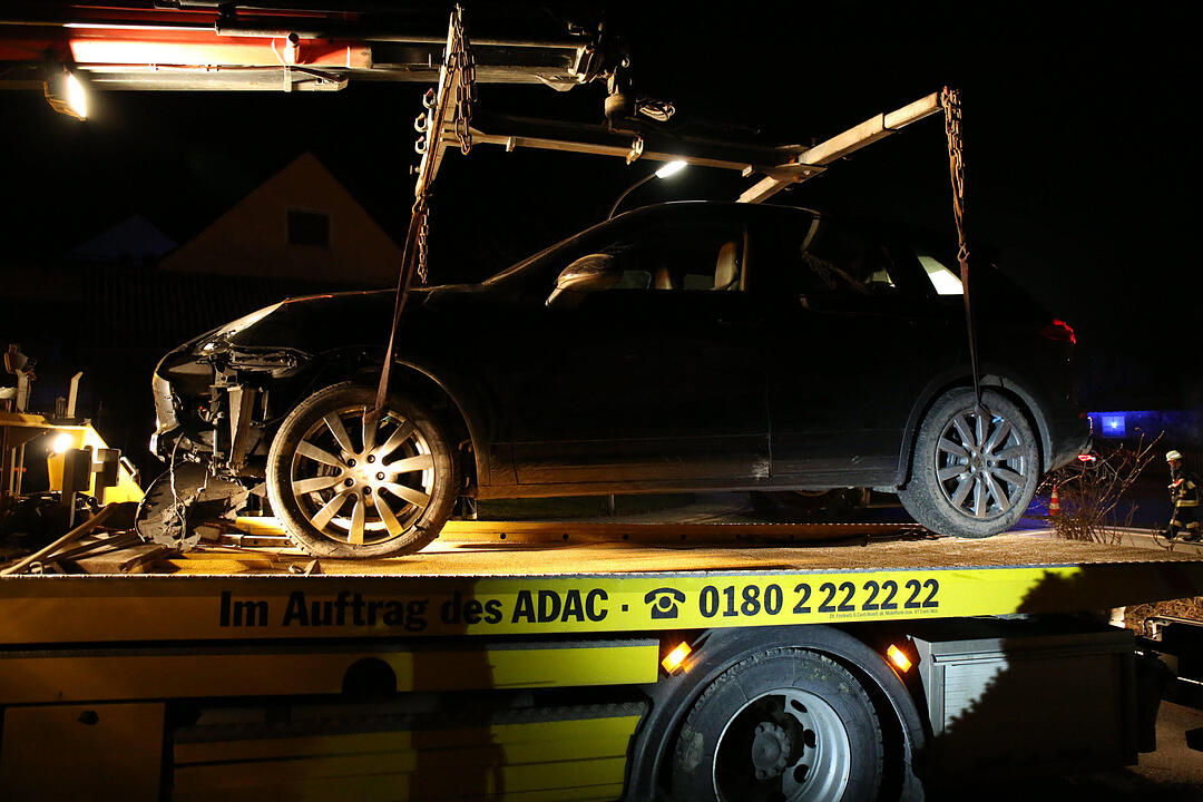 Verfolgungsjagd auf A9 endet in Vorgarten
