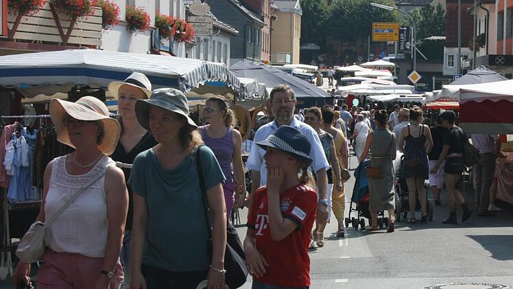 Viele Besucher kamen am Wochenende zur Kirchweih in Mitwitz. Foto: Maria L&ouml;ffler