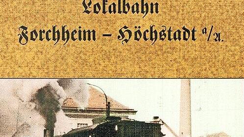 Der Autor G&uuml;nther Klebes hat ein neues Buch &uuml;ber die Lokalbahn Forchheim-H&ouml;chstadt geschrieben. Links ein Zug am Bahnhof Hemhofen.