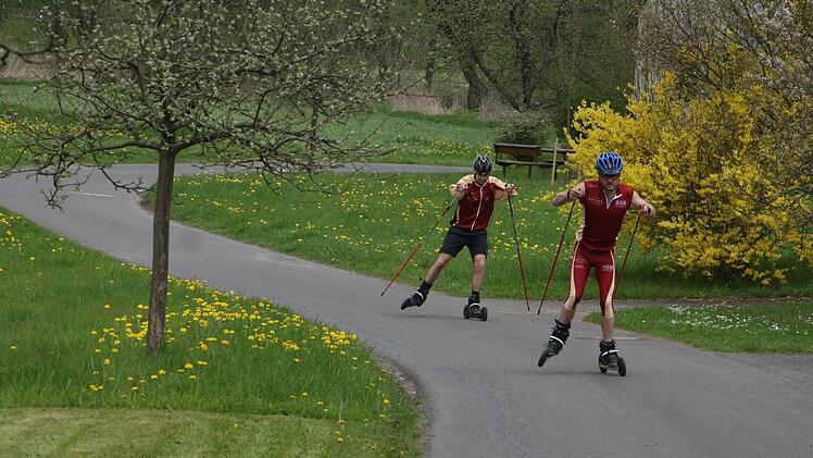 Im Schlittschuhschritt auf Tour.