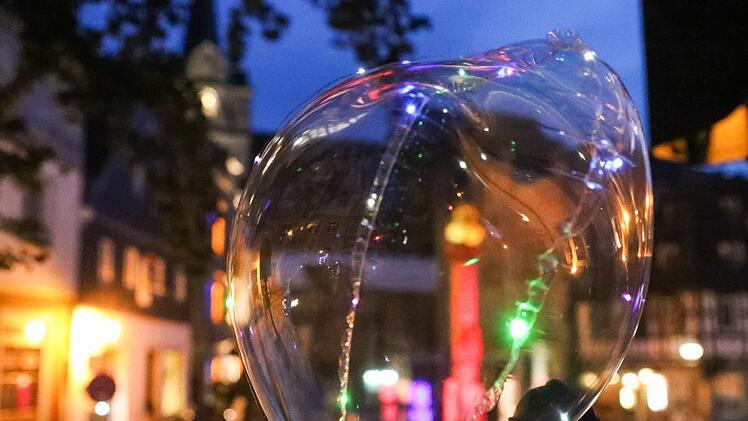 Es kann losgehen: "Kronach leuchtet 2019" steht in den Startlöchern, diesmal mit 86 Lichtpunkten. Foto: Barbara Herbst