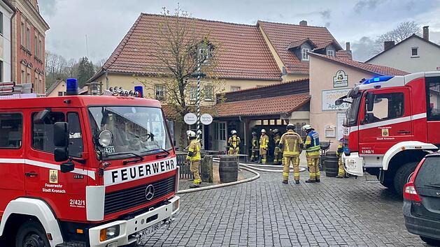 Kronach: K&uuml;chenbrand im "Sonnenschein": Inhaber l&ouml;scht Flammen selbst