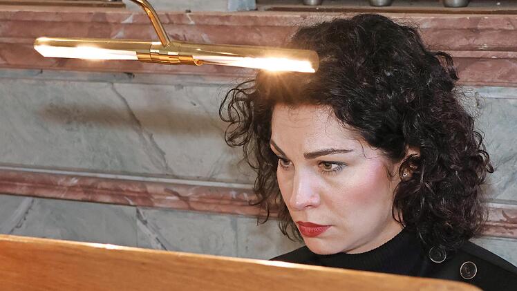 Katharina Königsfeld brillierte an der Orgel.
