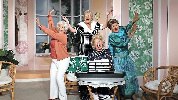 Szenenbild von den "Golden Girls" in der gleichnamigen Komödie von Kristof Stößel Foto: Kulturbühne Hallstadt