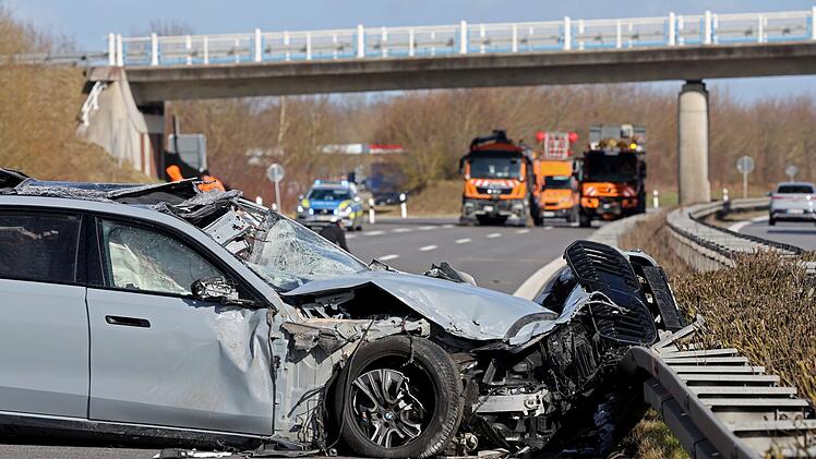 Wirtschaftsminister von MV bei Autounfall verletzt