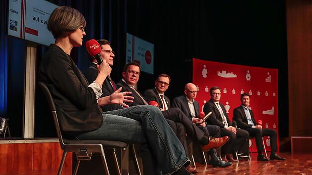 H&ouml;hepunkt des bisherigen OB-Wahlkampfs in Coburg war der Regionentalk der Sparkasse Coburg - Lichtenfels im Kongresshaus.Foto: Matthias Hoch